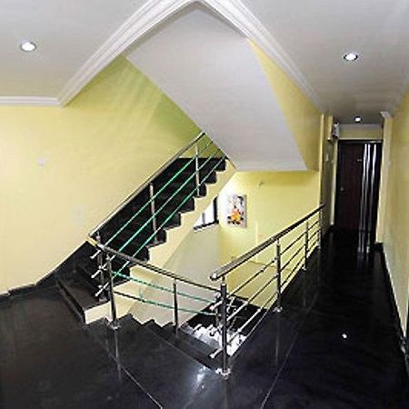 Sai Ganesh Hotel Shirdi Buitenkant foto