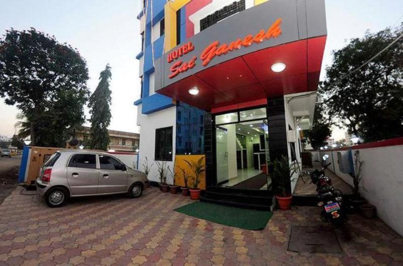 Sai Ganesh Hotel Shirdi Buitenkant foto