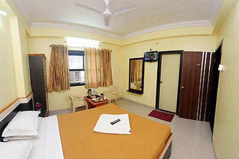 Sai Ganesh Hotel Shirdi Kamer foto