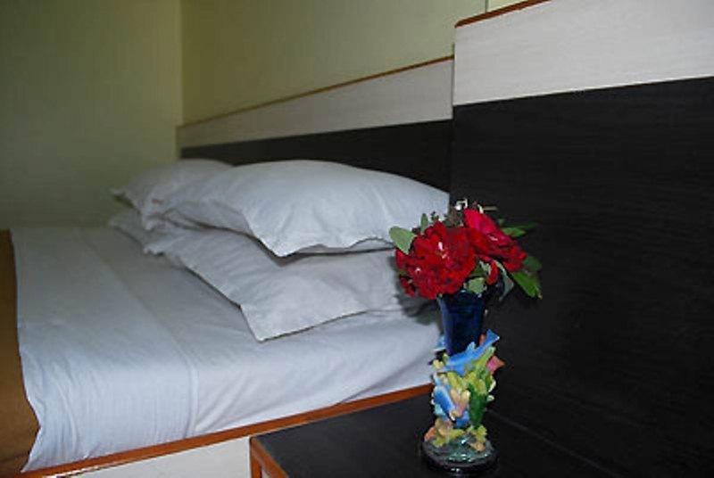 Sai Ganesh Hotel Shirdi Kamer foto