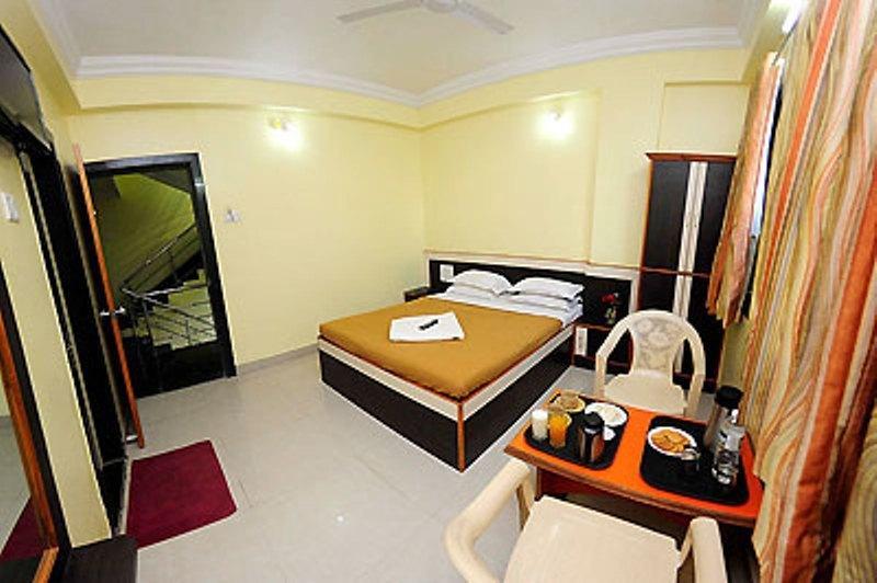 Sai Ganesh Hotel Shirdi Kamer foto