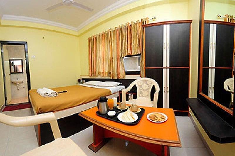 Sai Ganesh Hotel Shirdi Kamer foto